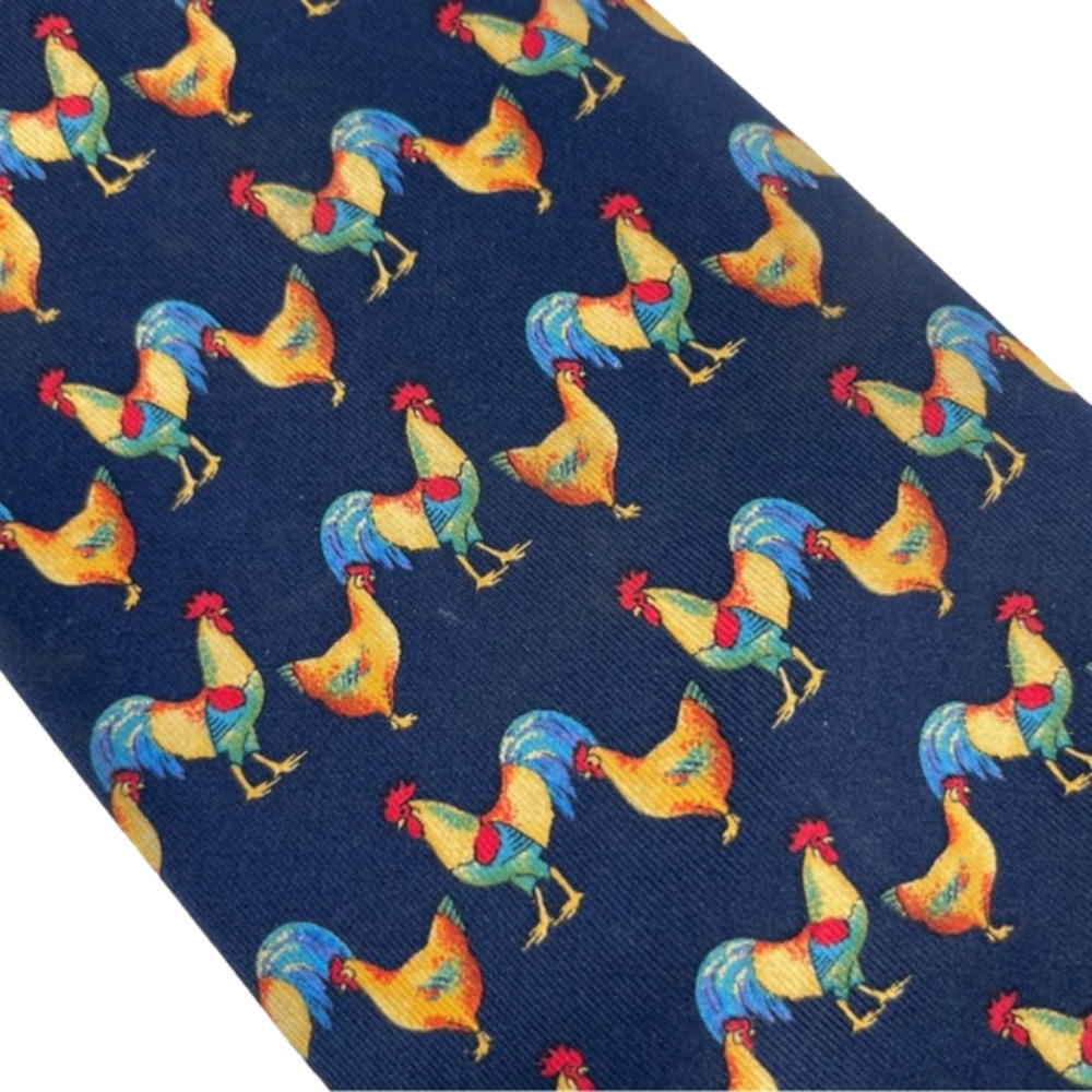 MEN’S NWOT 100% Silk Rooster Farm Theme Necktie